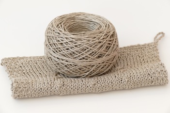 natural linen yarn